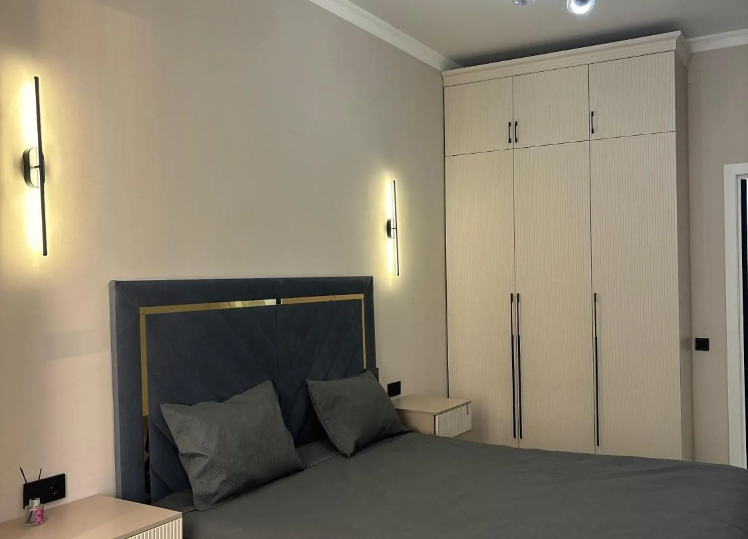 Apartment 2 Bedroom Apartment, Жк Комфорт Сити Almaty